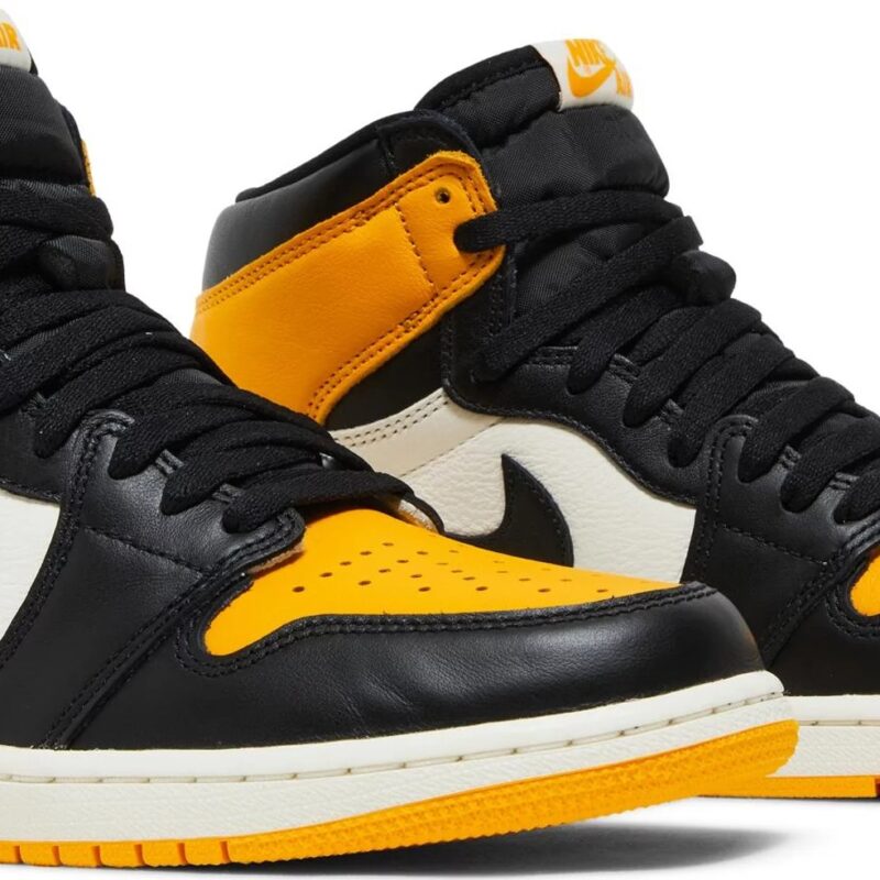 Air Jordan 1 Retro High OG Yellow Toe