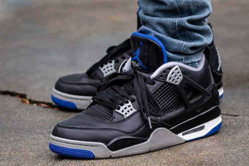 Air Jordan 4 Retro Motorsports Alternate