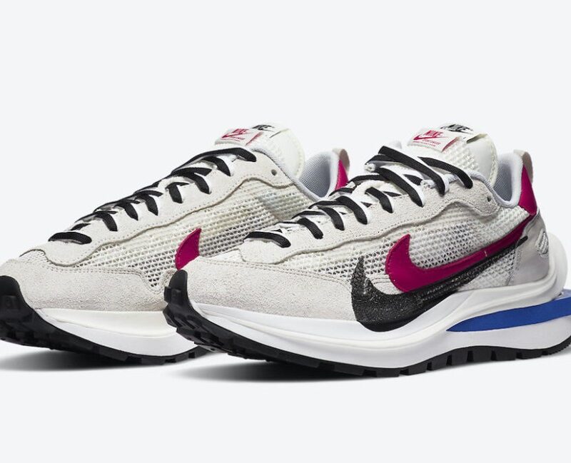 Sacai x Nike Vaporwaffle Sail Sport Waffle