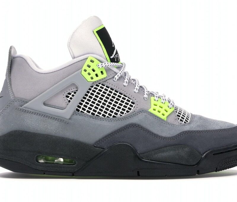 Jordan 4 Retro SE 95 Neon