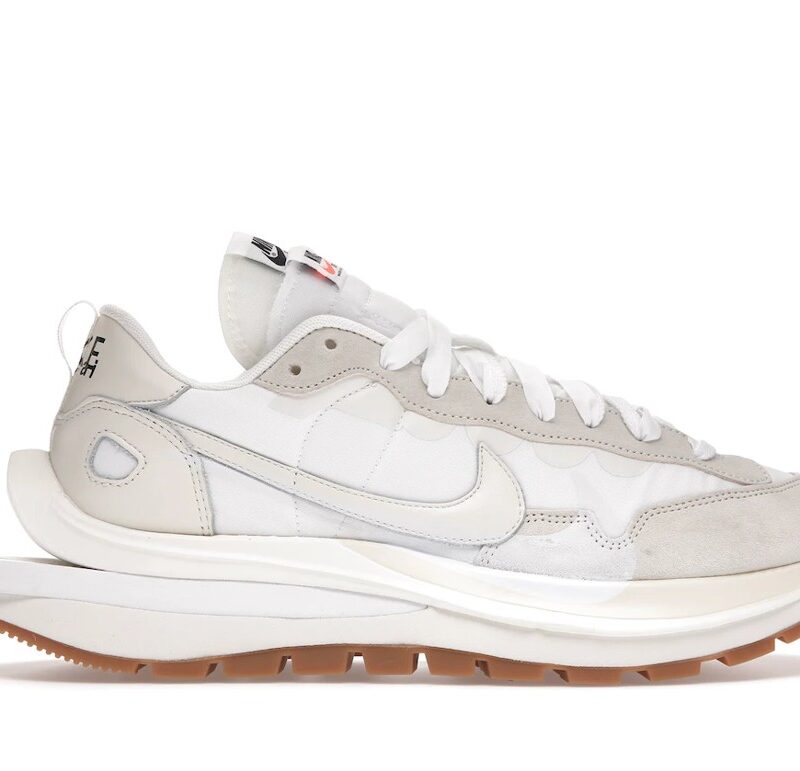 Nike Vaporwaffle sacai Sail Gum