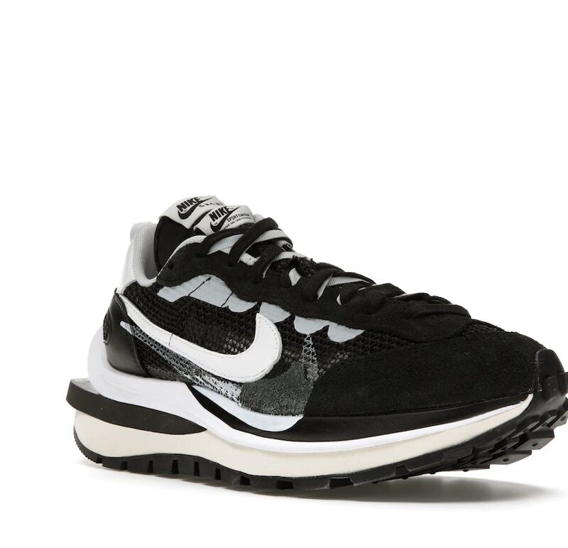 Nike Vaporwaffle sacai Black White