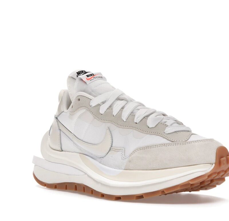 Nike Vaporwaffle sacai Sail Gum