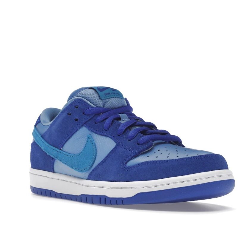 Nike SB Dunk Low Blue Raspberry