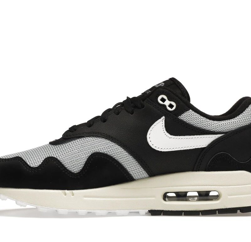 Nike Air Max 1 Patta Waves Black (with Bracelet)