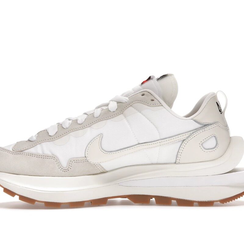 Nike Vaporwaffle sacai Sail Gum