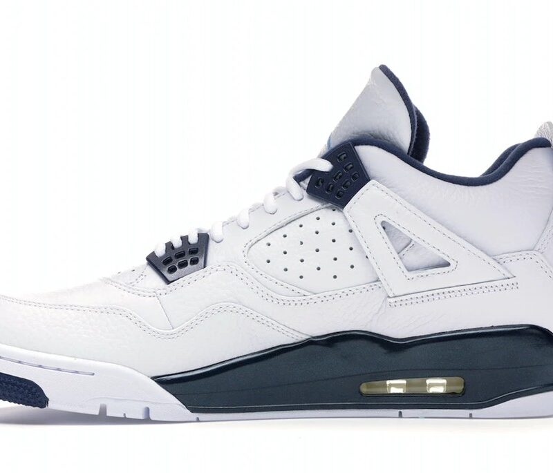 Jordan 4 Retro Columbia (2015)