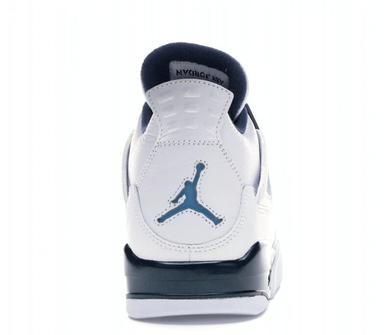 Jordan 4 Retro Columbia (2015)