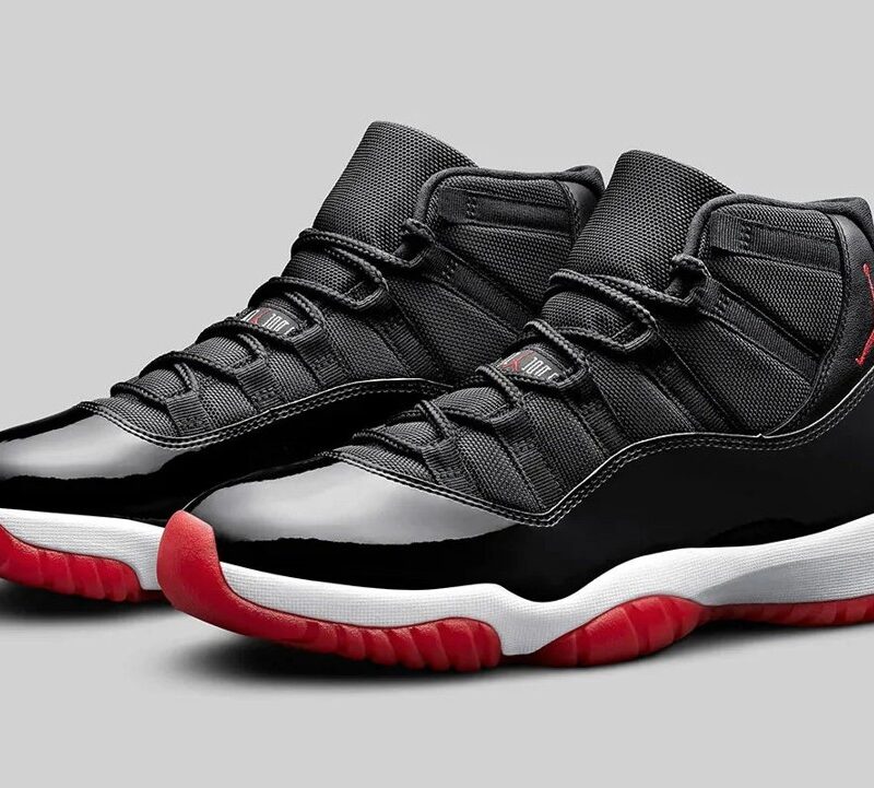 Jordan 11 Retro Playoffs Bred (2019)