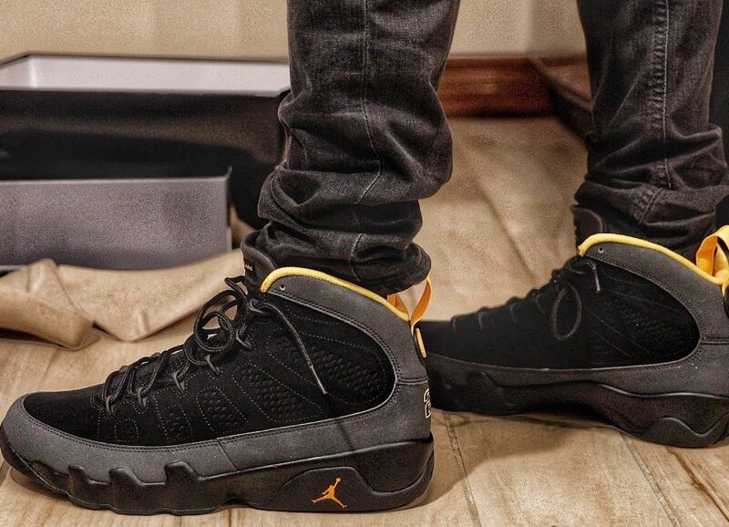 Air Jordan 9 Retro Dark Charcoal