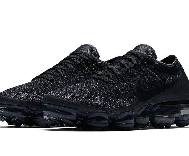 Air VaporMax Triple Black