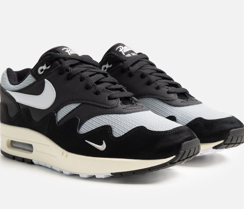 Patta x Nike Air Max 1 Black White (With Bracelet)