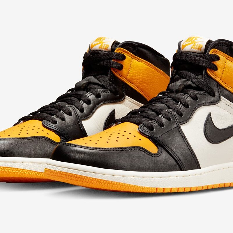 Air Jordan 1 Retro High OG Yellow Toe